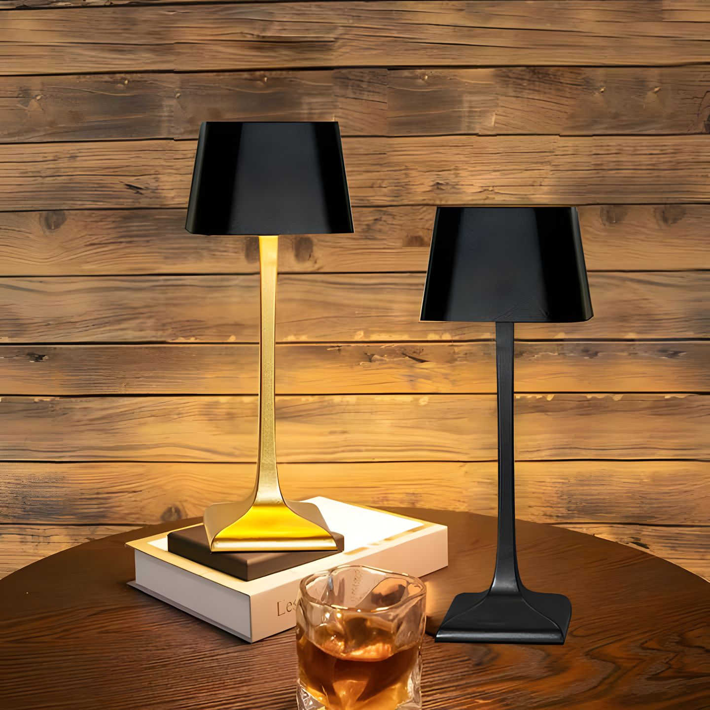 Moderne kabellose Tischlampe