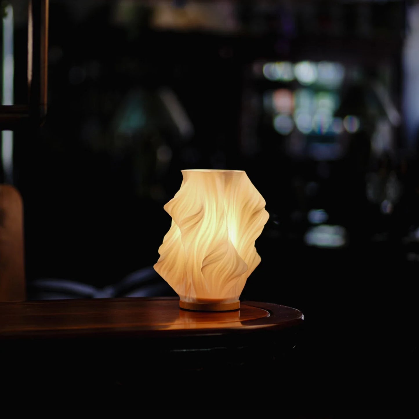 LED Tischlampe Wellenstruktur – Designerlampe