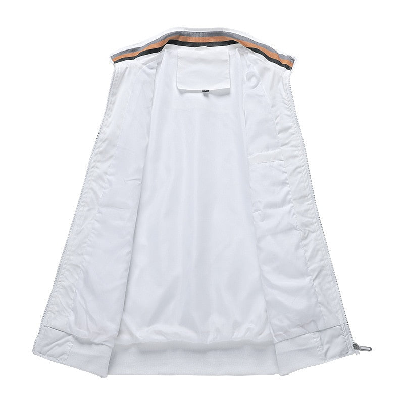 Leichte Herren Übergangsjacke mit Reißverschluss und Kontrastdetails