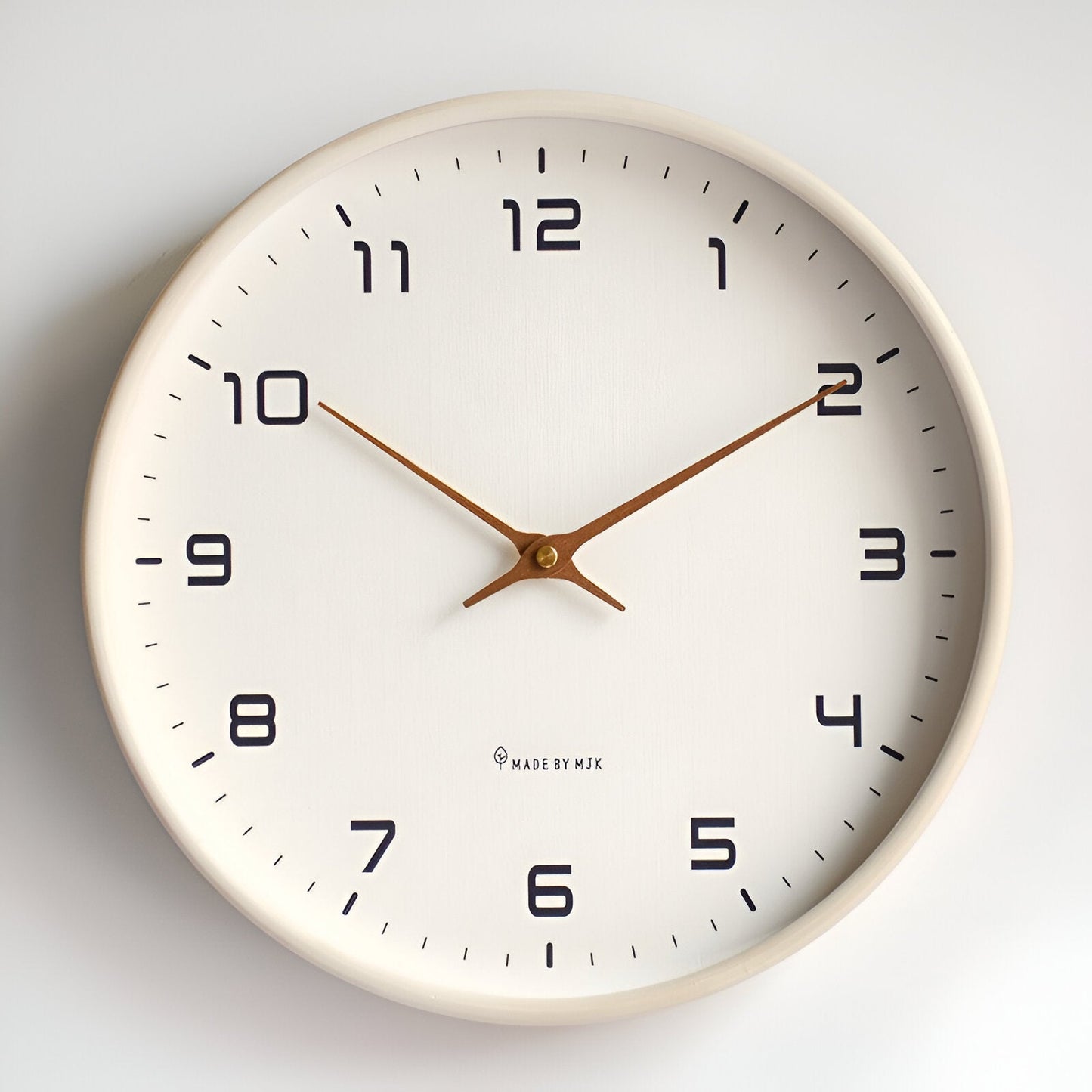 Minimalistische Holz Wanduhr Rund