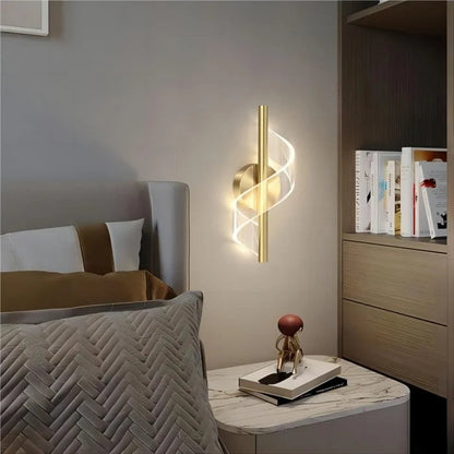 Nordisches minimalistisches Spiralwandlicht