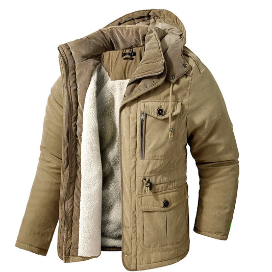 Gefütterte Herren-Winterjacke mit Kapuze und funktionalen Taschen