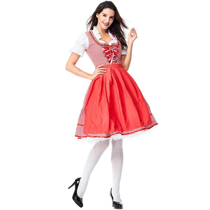 Dirndlkleid im roten Karodesign – perfekt fürs Oktoberfest