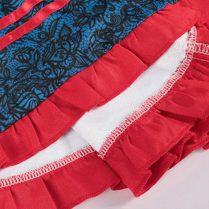 Traditionelles Dirndlkleid in Rot-Blau mit Schürze – ideal fürs Oktoberfest