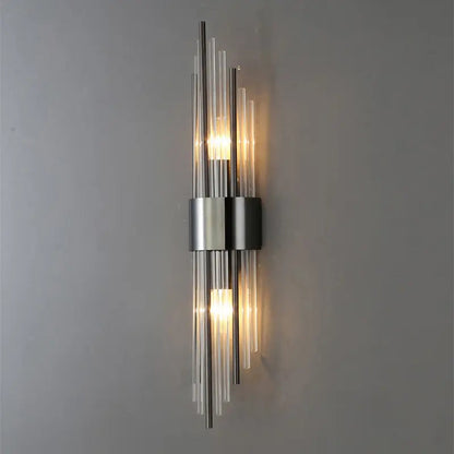 Schicke nordische moderne Goldwandlampe