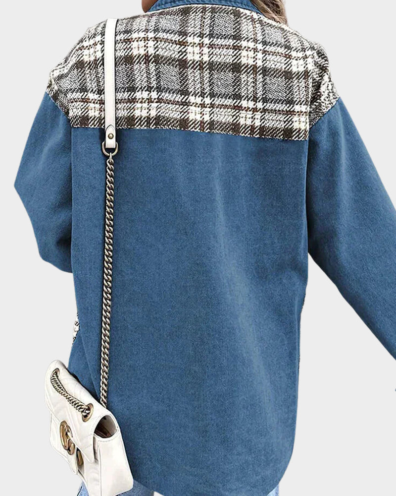 Damen Jeansjacke im modernen Patchwork-Stil mit Karodetails
