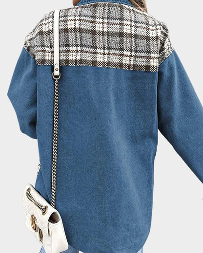 Damen Jeansjacke im modernen Patchwork-Stil mit Karodetails