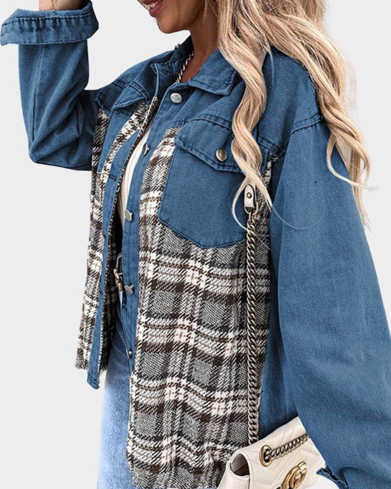 Damen Jeansjacke im modernen Patchwork-Stil mit Karodetails