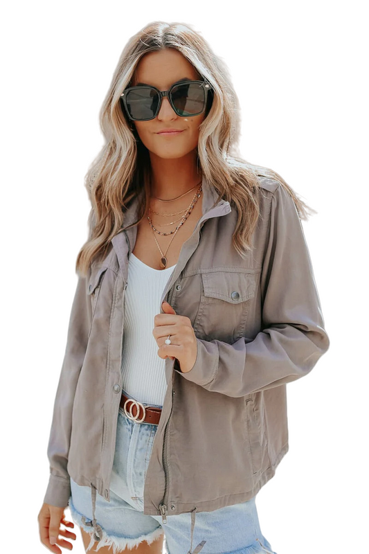 Moderne Damenjacke mit lässigem Schnitt und urbanem Look