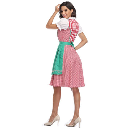 Klassisches Dirndlkleid mit Schürze – perfekt fürs Oktoberfest