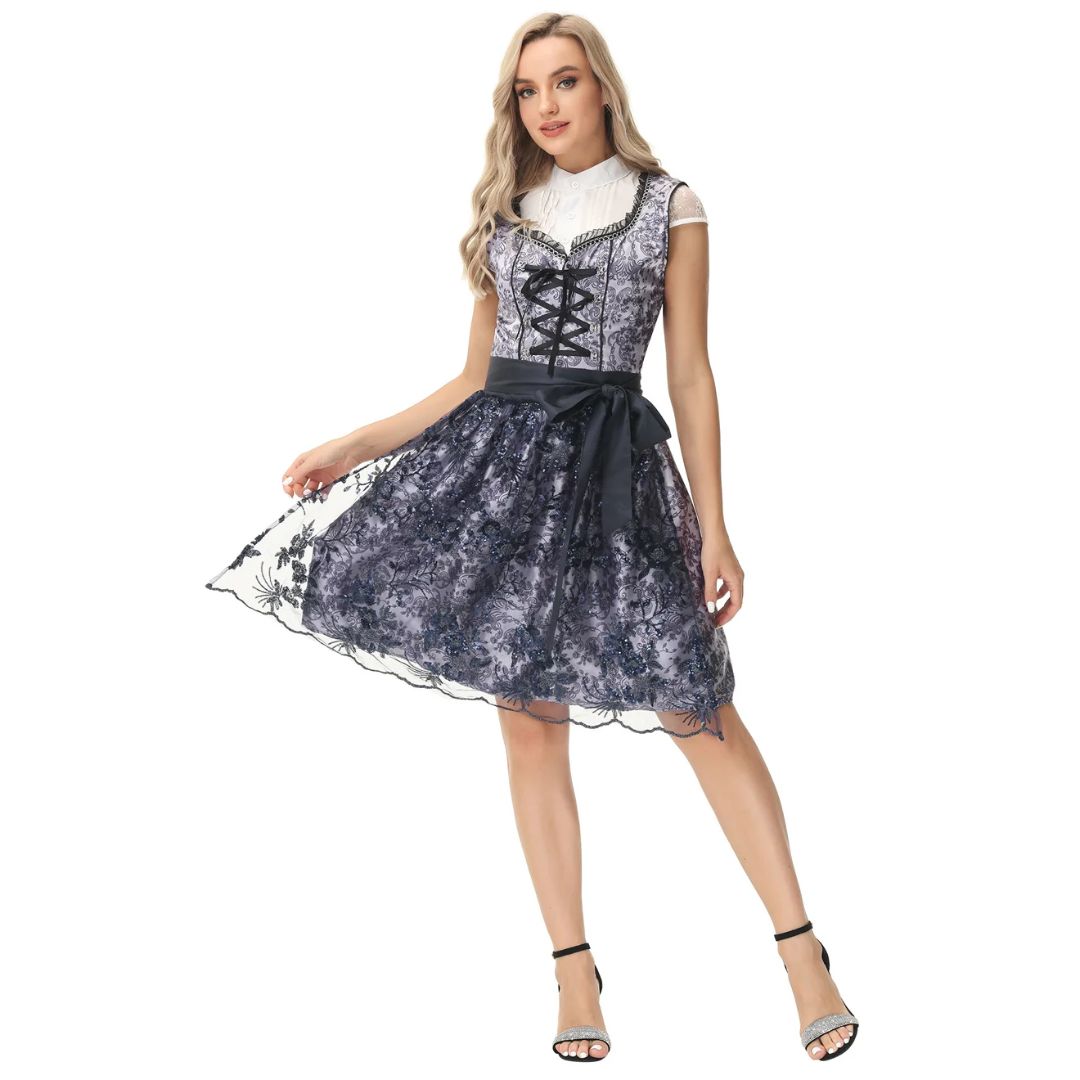Elegantes Dirndlkleid im traditionellen Stil für das Oktoberfest