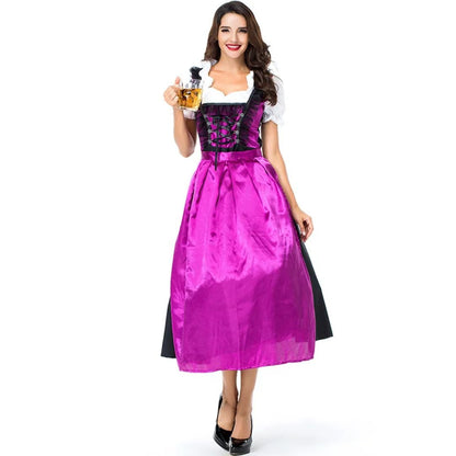 Traditionelles Dirndl in Violett-Schwarz für das Oktoberfest