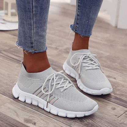 Bequeme Damen-Sneaker in leuchtenden Farben für Alltag und Freizeit