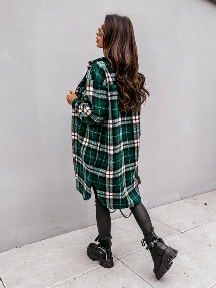 Damen karierte Longjacke in Wolloptik mit Knöpfen für Herbst & Winter