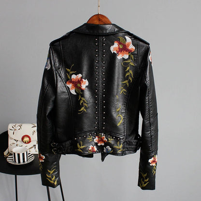 Bestickte Damen Kunstlederjacke im Bikerstil