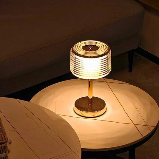 Kabellose Tischlampe mit Glas-Lampenschirm und warmem LED-Licht