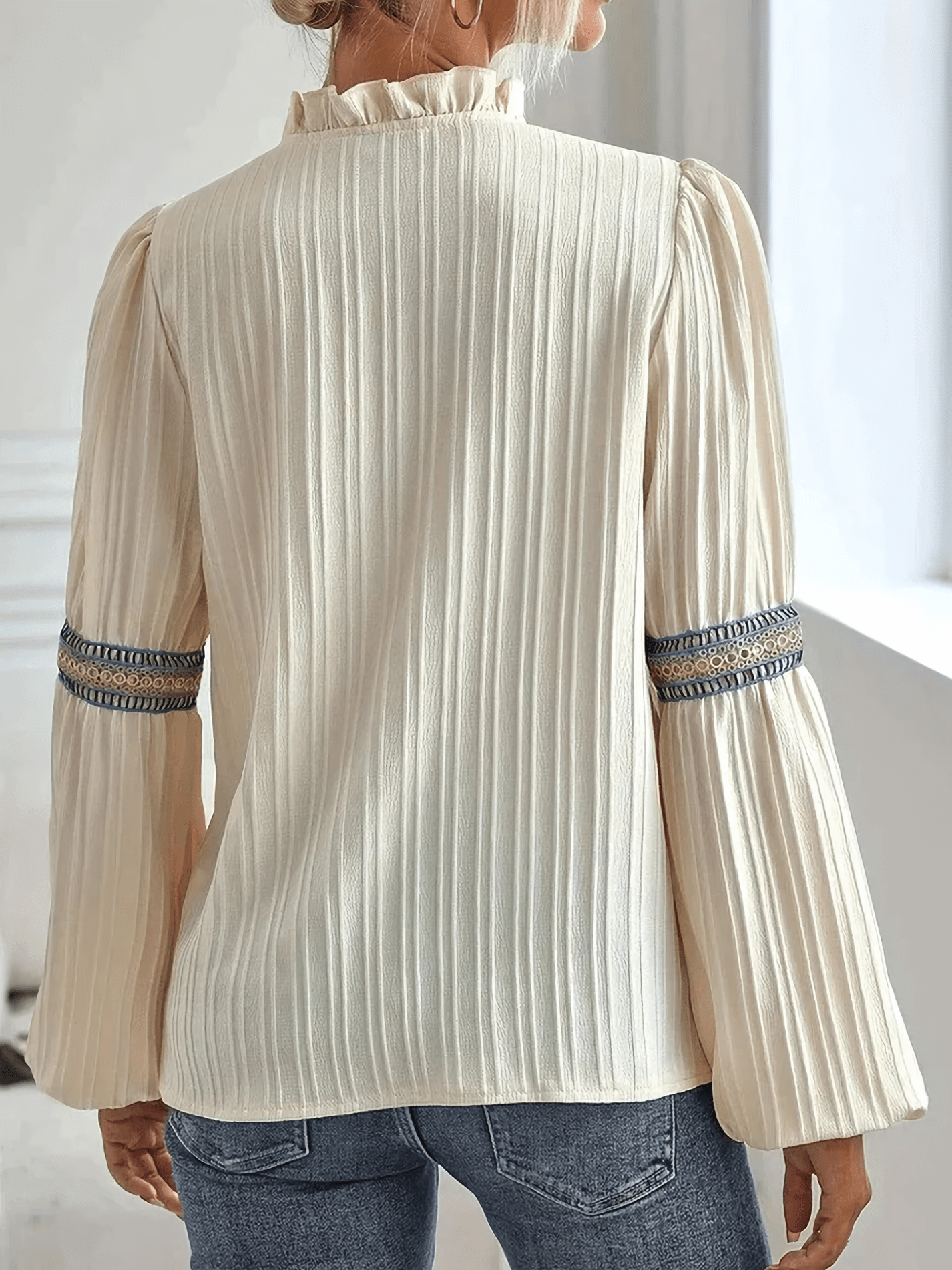 Damen Boho-Bluse mit Stickdetails und weitem Ärmel