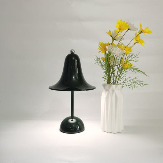 Kabellose Tischlampe mit Glockenschirm – dimmbar, modern, stilvoll