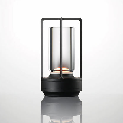 Dimmbare Tischlampe mit handpoliertem Kristallglas