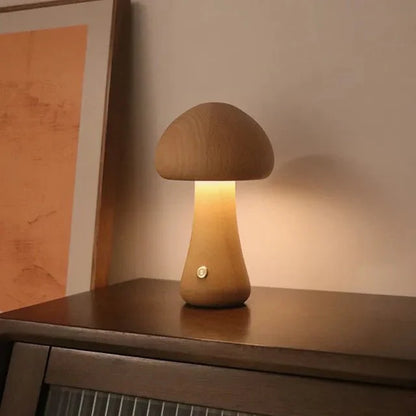 Kabellose Pilzform-Tischlampe aus Holz mit warmem LED-Licht