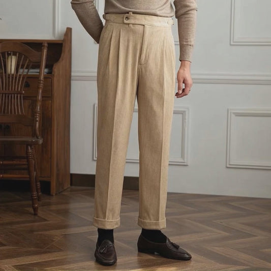 Herren Cordhose im Vintage Stil mit geradem Schnitt