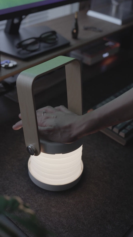 Tragbare Teleskop-Tischlampe für Camping & Zuhause