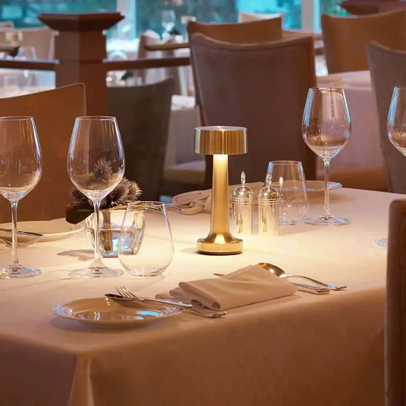 Elegante Dine Tischleuchte