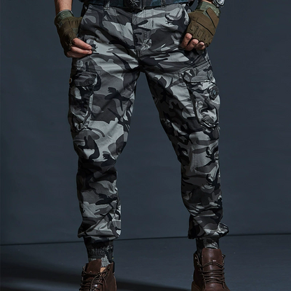 👖🔥 Herren Cargohose im Camouflage-Design – Slim Fit Jogger mit Bündchen, Mehrere Taschen